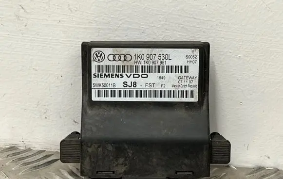 Volkswagen Caddy Gateway control module 1K0907530L 5WK50011B 1K0907951