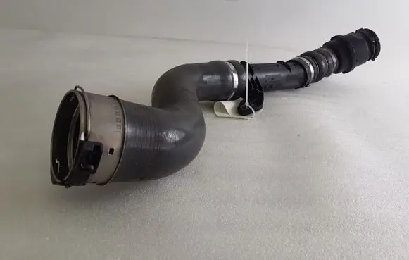 Nissan Qashqai Intercooler hose/pipe 1107586S01QAAS 144609787R
