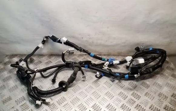 Lexus RX 450H Tailgate/trunk wiring harness 8218448660