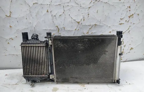 Renault Clio IV Radiator set 