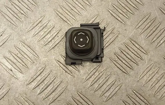 Lexus NX Steering wheel adjustment switch 8923533010