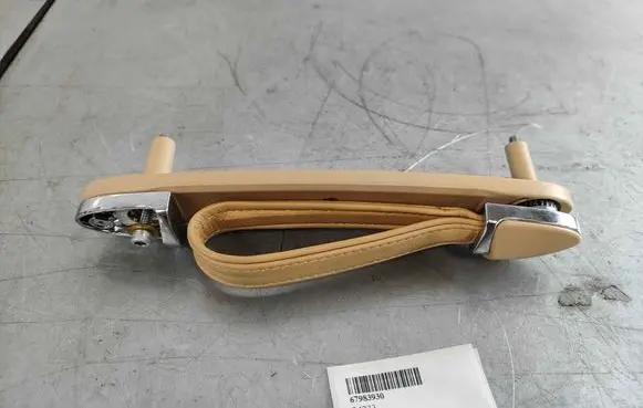 Maserati Quattroporte Front interior roof grab handle 67983930