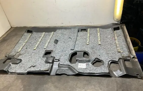 Trunk/boot mat liner