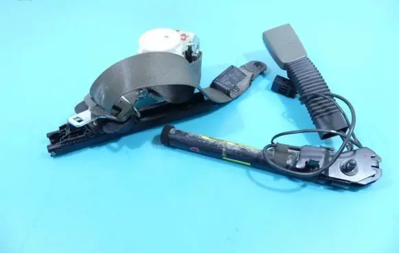 Jaguar XF X250 Front seatbelt AW93-611C46-AA IMPRK1267638