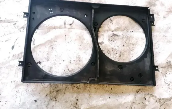 Audi TT Mk1 Radiator cooling fan shroud 1J0121207M 55D3104