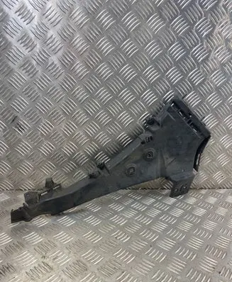 Audi Q7 4L Front bumper mounting bracket 4L0807283B