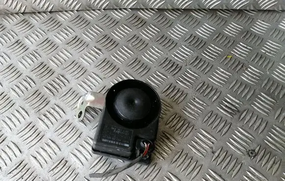 Audi A4 S4 B8 8K Alarm system siren 1K0951605C