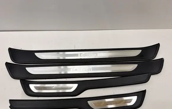 BMW 3 E90 E91 sill trim set (inner) 7906900 10627110