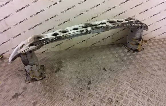 Ford Kuga II Front bumper cross member DV41S10922AE
