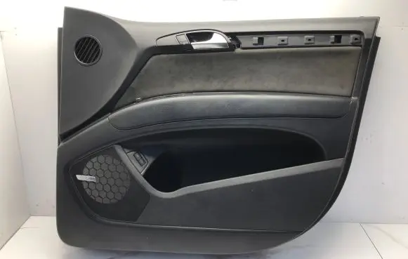 Audi Q7 4L Front door card panel trim 4L1867106 T0022503 P0110465