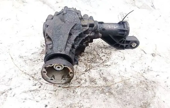 Mercedes-Benz R W251 Front differential 4460310031 4460-310-031