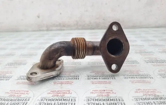 Volkswagen Touran I EGR valve line/pipe/hose 03G131521T