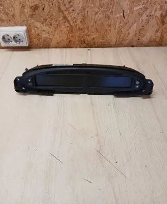 Citroen Xsara Picasso Speedometer (instrument cluster) 9631710380