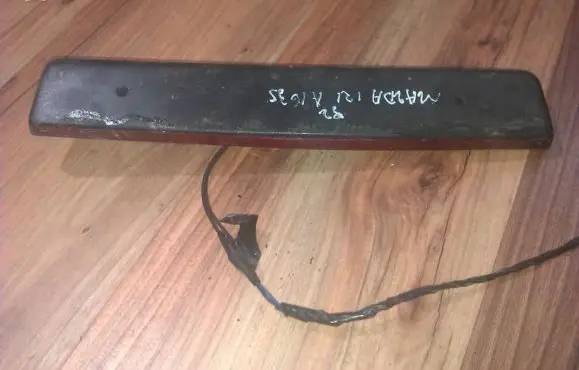 Mazda 121 Third/center stoplight e2024036