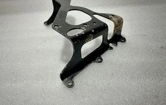 Audi A4 S4 B8 8K Other body part 059131035B