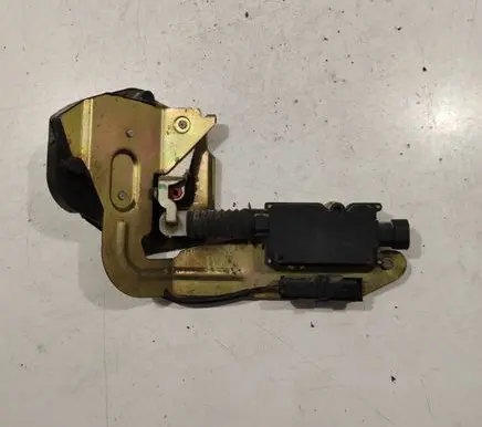 Peugeot 807 Rear door lock
