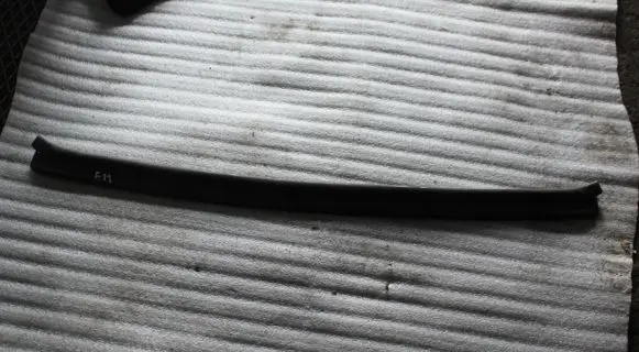 BMW 3 GT F34 Engine compartment rubber braknumeruczci