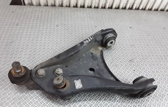 Renault Twingo II Front lower control arm/wishbone