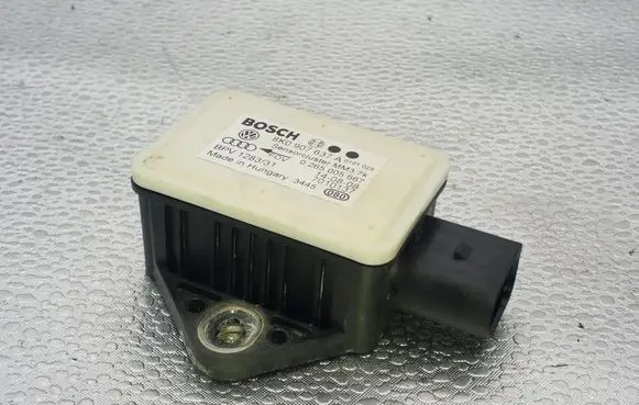 Audi A4 S4 B8 8K ESP acceleration yaw rate sensor 8K0907637A 0265005667