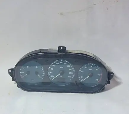 Renault Megane I Speedometer (instrument cluster) 7700844181F 215781612