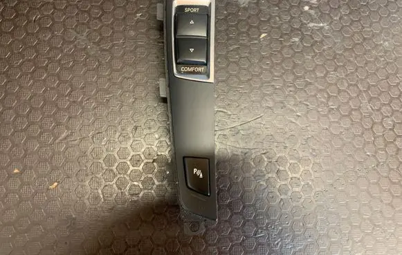 BMW 5 F10 F11 Central console control unit 61319202945