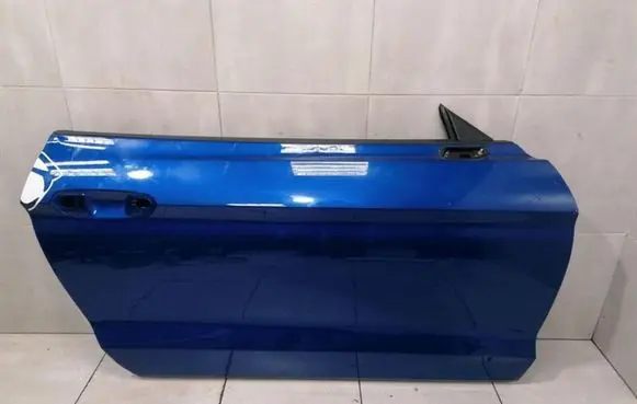 Ford Mustang VI Door (2 Door Coupe) FR3Z6320124A
