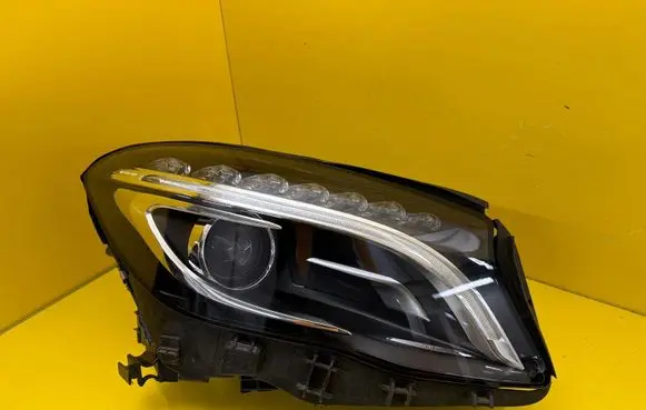Mercedes-Benz GLA W156 X156 Headlight/headlamp A1569063200