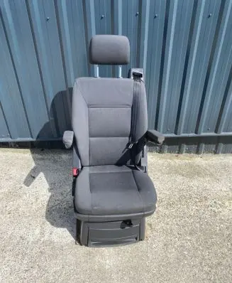 Volkswagen Multivan T5 Rear seat 7H5883615A