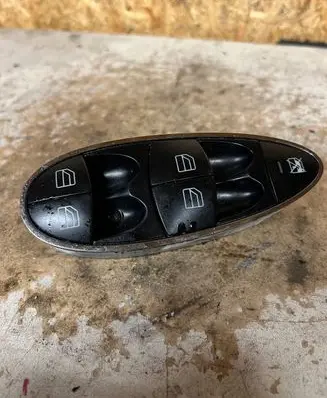 Mercedes-Benz E W211 Electric window control switch A2118219951 SWF501703 780215004