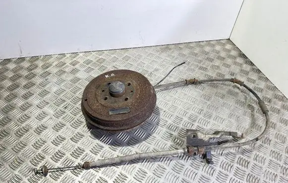Fiat Punto (199) Rear wheel hub