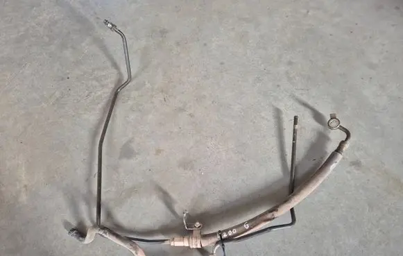 Mitsubishi L200 Power steering hose/pipe/line 