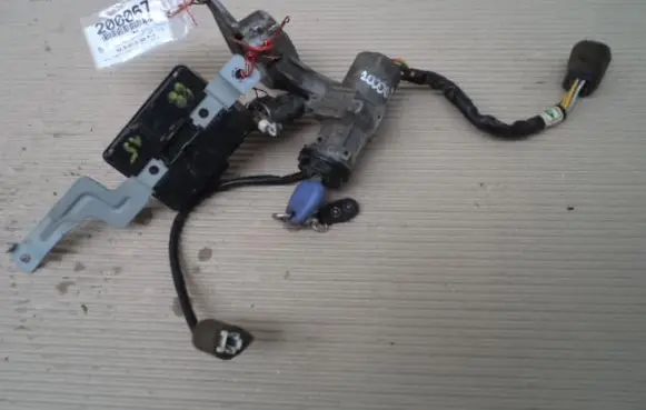 Hyundai Elantra Ignition lock