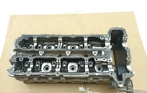 Mercedes-Benz ML W164 Engine head A6420101121 15500 1004600073