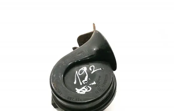 Audi TT Mk1 Horn signal 8N0951221