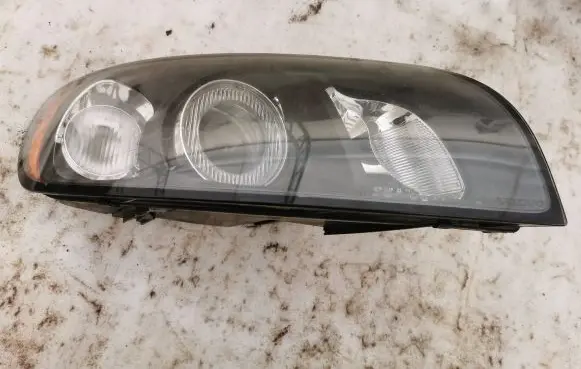 Volvo S40 Headlight/headlamp 30698886