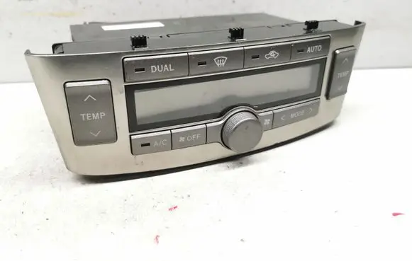 Toyota Avensis T250 Climate control unit 5590005280 MB1465704443