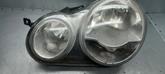 Volkswagen Polo Front reflector 