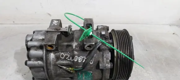 Ford Focus Air conditioning (A/C) compressor (pump) 3M5H-19D629-HC