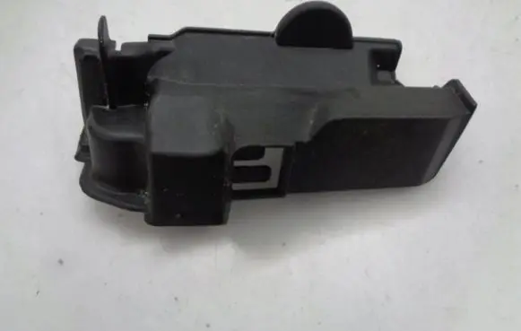 Volkswagen Jetta VI Other rear door trim element 5K0837350