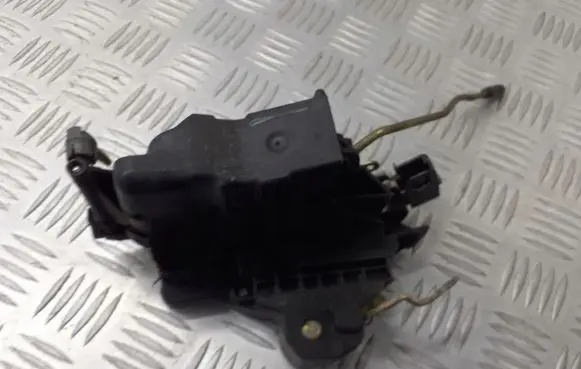 Mercedes-Benz CLK A208 C208 Front door lock 2087200135
