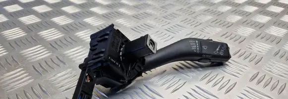 Skoda Octavia Mk2 (1Z) Wiper control stalk 1K0953519J
