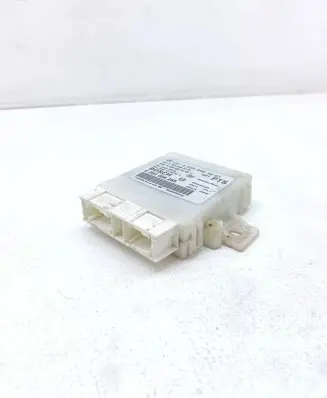 Mercedes-Benz C W204 Parking PDC control unit/module A2044401001 0263004265