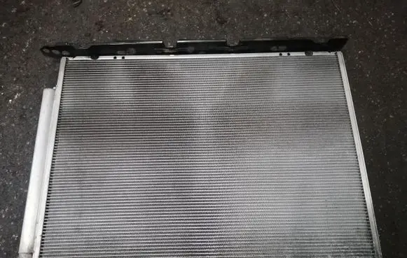 Lexus RX 300 A/C cooling radiator (condenser)