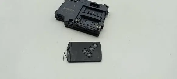 Renault Captur Ignition key card reader 285904179R A2C92561906
