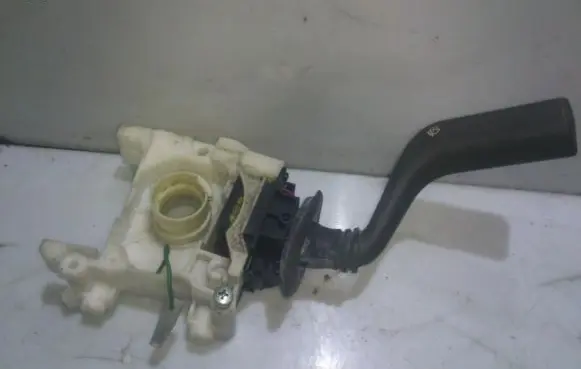 Volvo S40, V40 Wiper control stalk 30862847