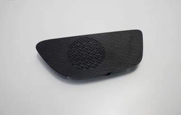Side speaker trim/cover