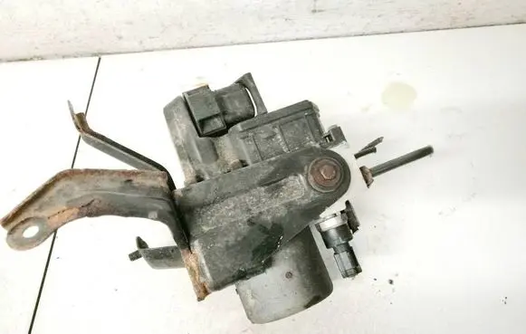 Toyota Avensis T250 ABS Pump 8954105073 89541-05073