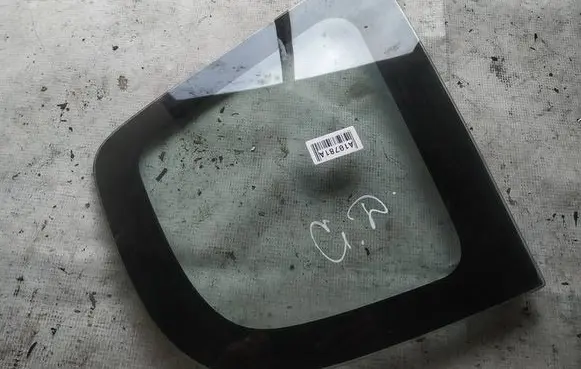 Honda Jazz Rear side window as2