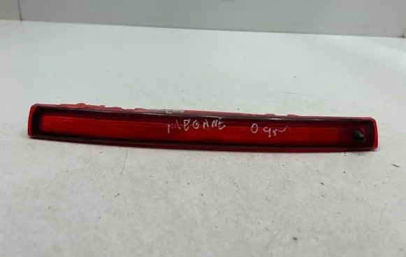 Renault Megane II Third/center stoplight 8200073239