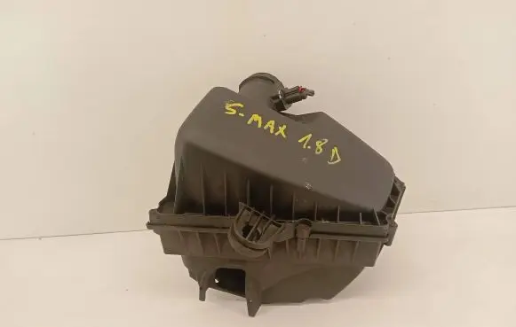 Ford S-MAX Air filter box cover 